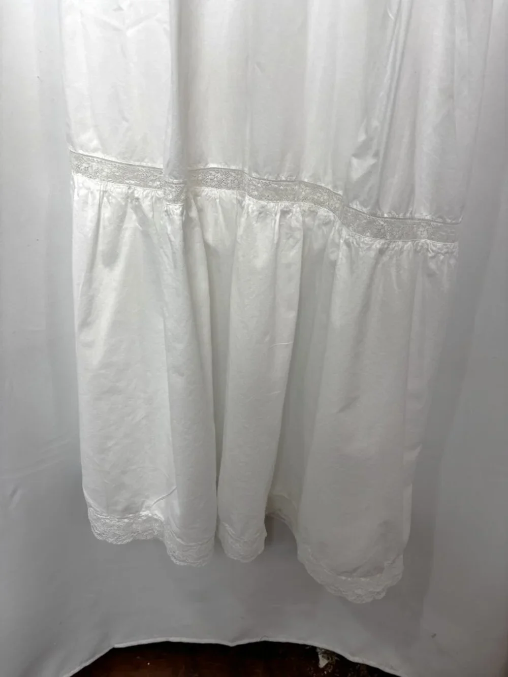 VTG Saybury Boho Cottage white 100% cotton embroidered lacey nightgown Sz L